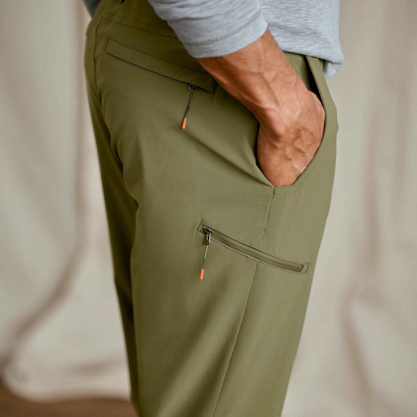 Jackson Quick-Dry Regular Fit Pants / Orvis