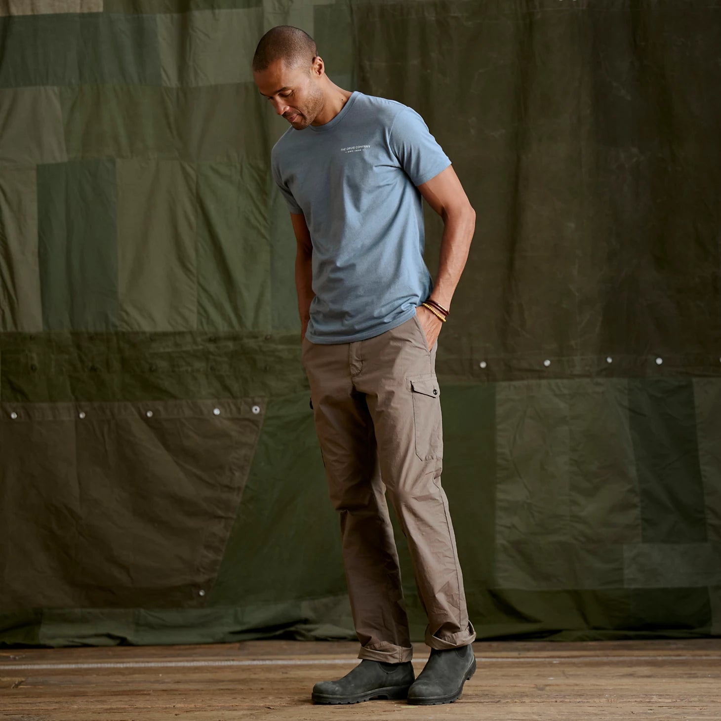 Men's 1856 Stretch Poplin Regular Fit Cargo Pants / Orvis