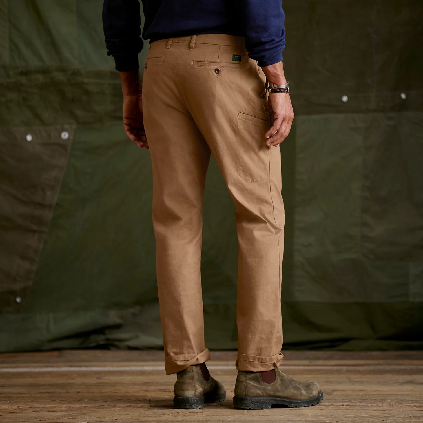 1856 Stretch Twill Regular Fit Chinos / Orvis