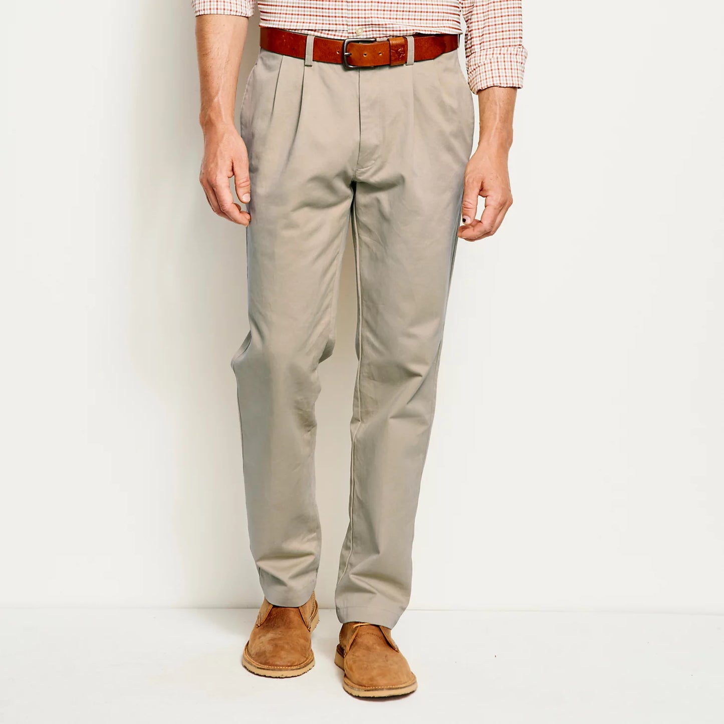 Ultimate Khakis Pleated Front Pants / Orvis