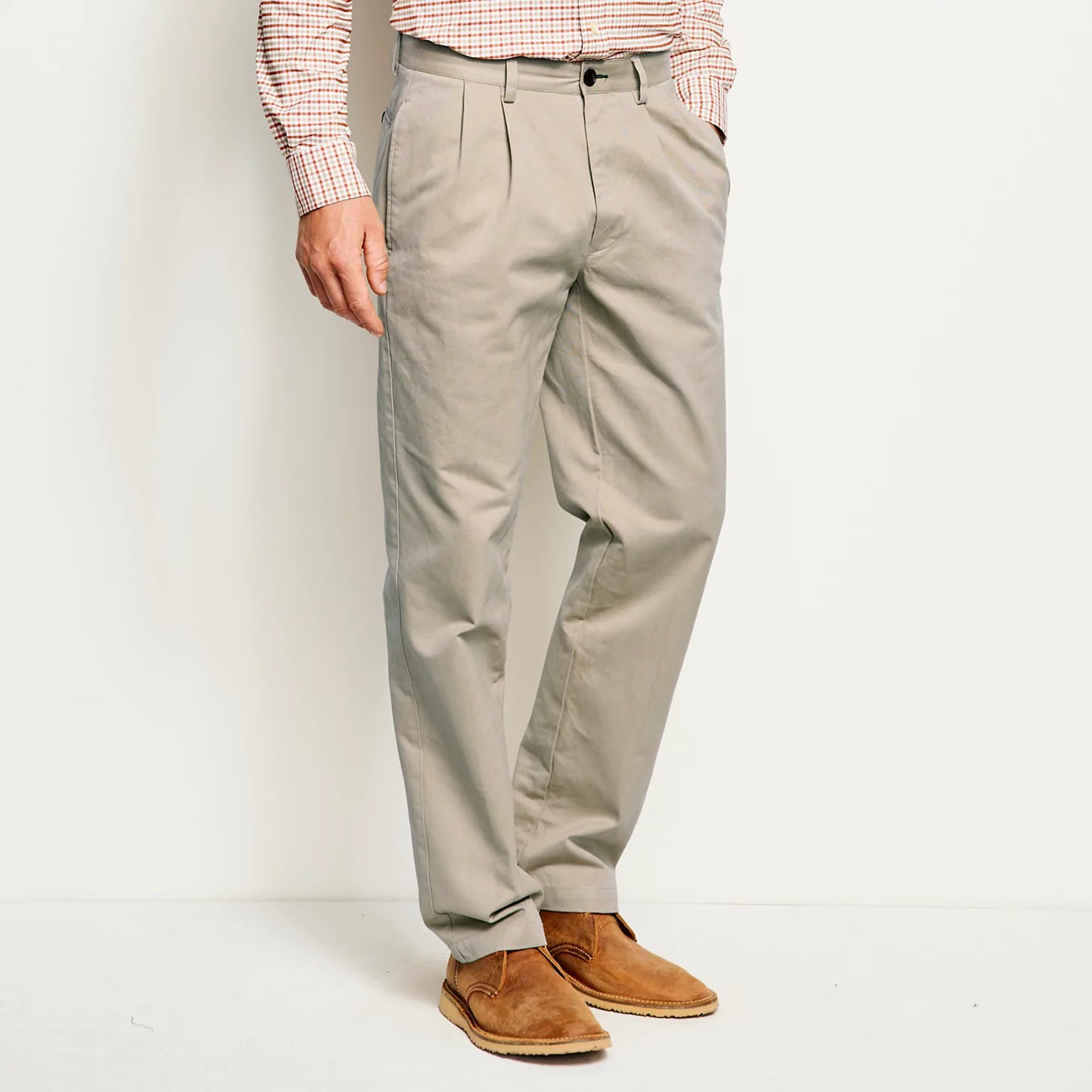 Ultimate Khakis Pleated Front Pants / Orvis