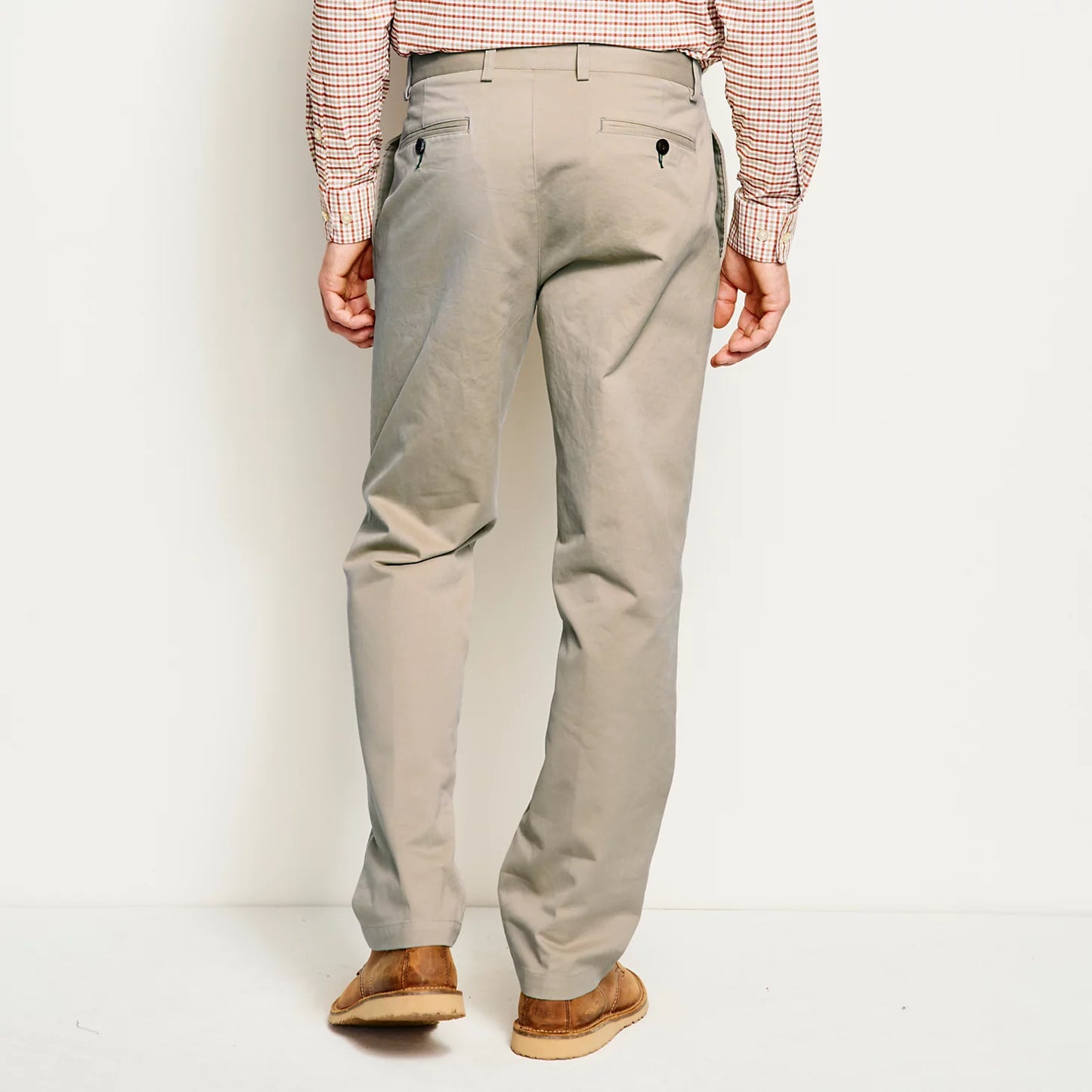 Ultimate Khakis Pleated Front Pants / Orvis