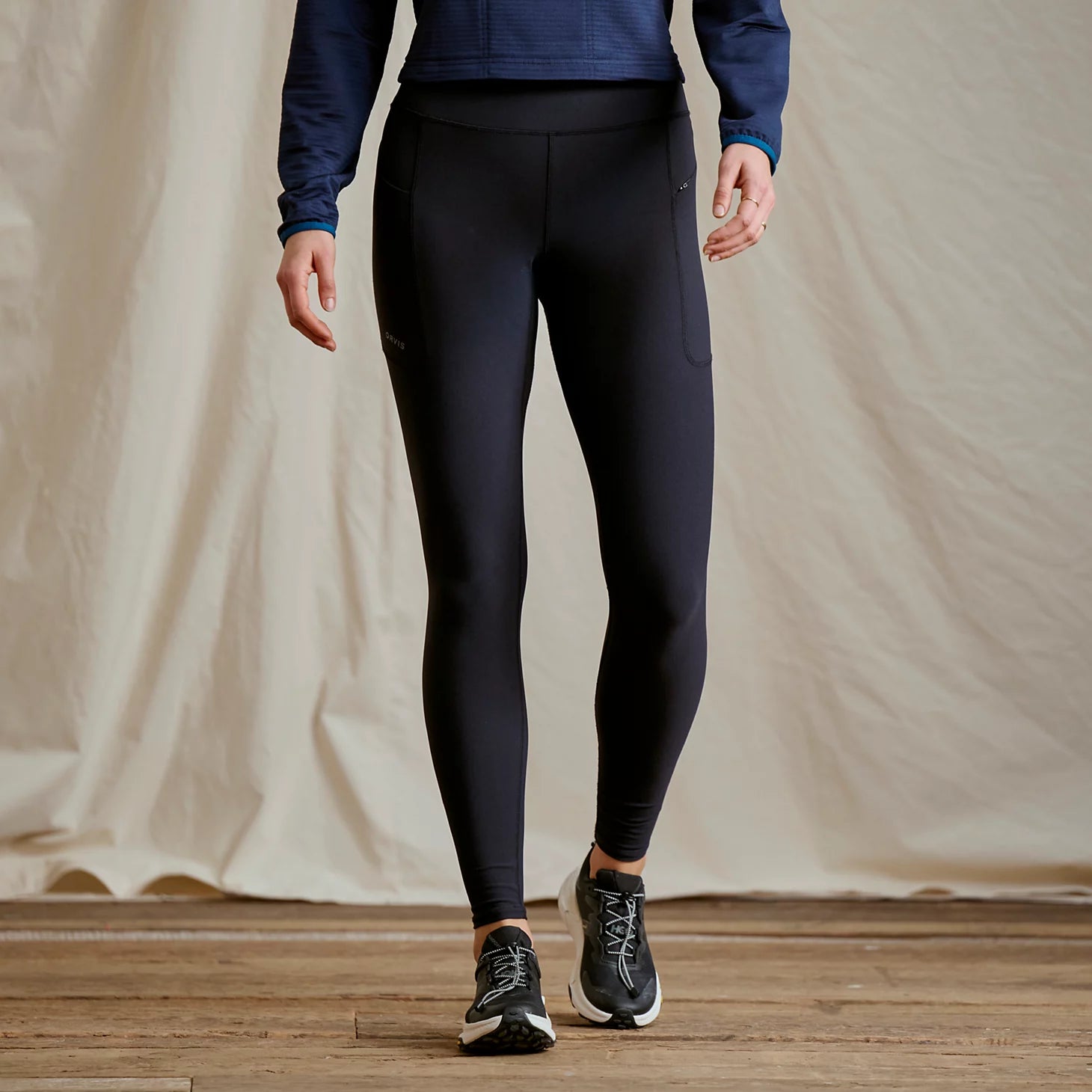 BLACK,XS