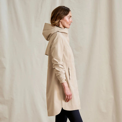 Women's Outbound Pack & Go Waterproof Parka / Orvis