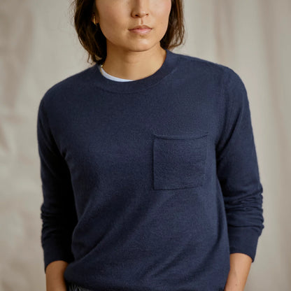 Featherweight Cashmere Crewneck Sweater / Orvis