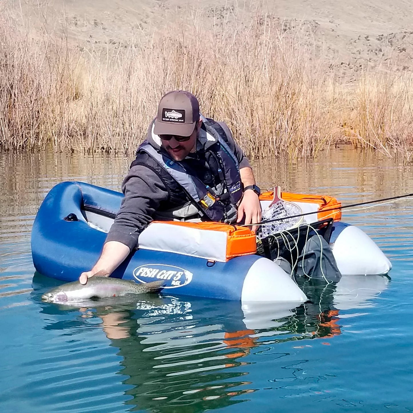 Outcast Fish Cat 5 Max Float Tube / Orvis