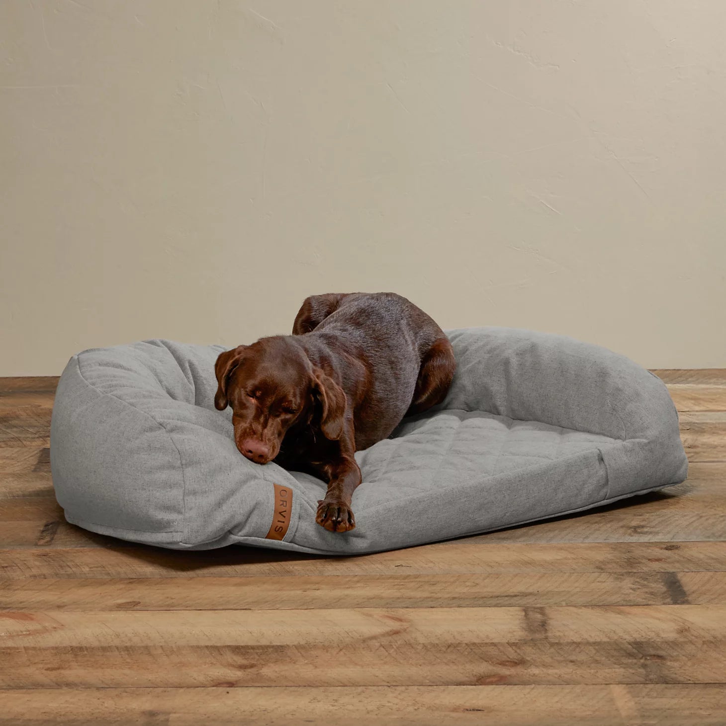 ToughChew® Memory Foam Couch Dog Bed / Orvis