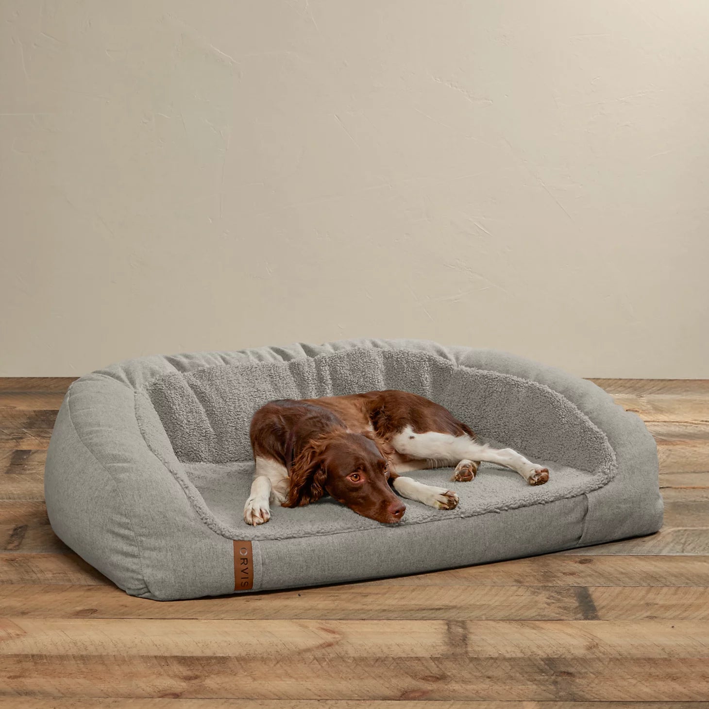 FleeceLock® Memory Foam Couch Dog Bed / Orvis