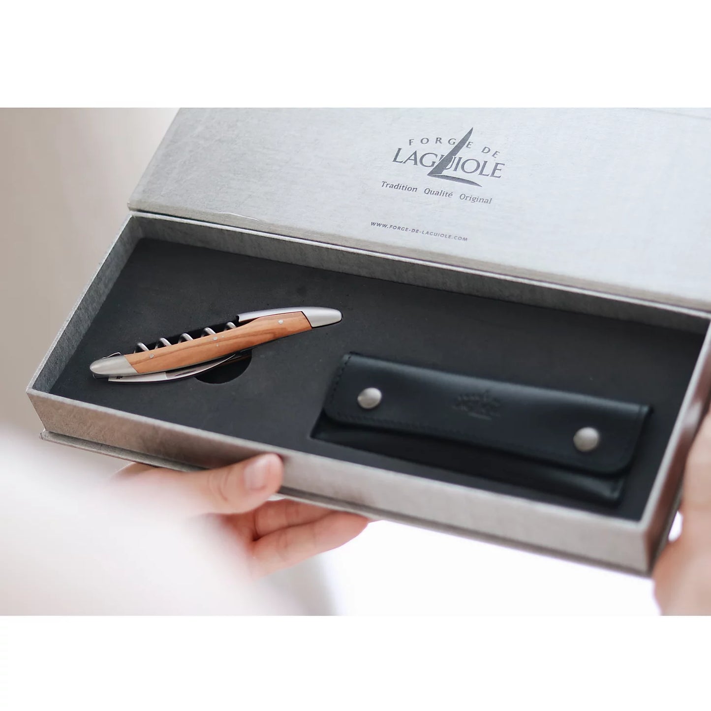 Laguiole® French Waiter's Corkscrew / Orvis